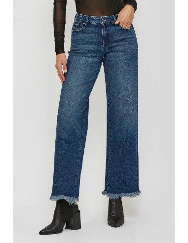 HIDDEN Logan High Rise Dad Jean with Uneven Hem est présent 