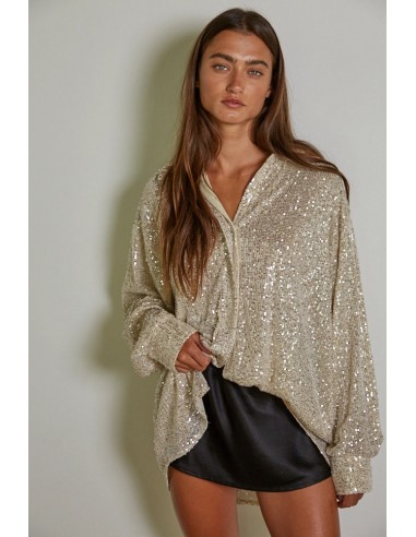 Gold Sequin Button Down Top sur le site 