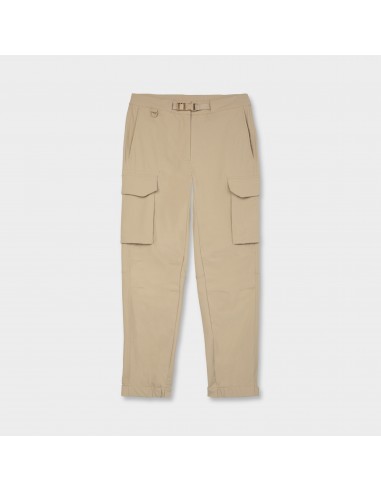 Trek Cargo Pants est présent 